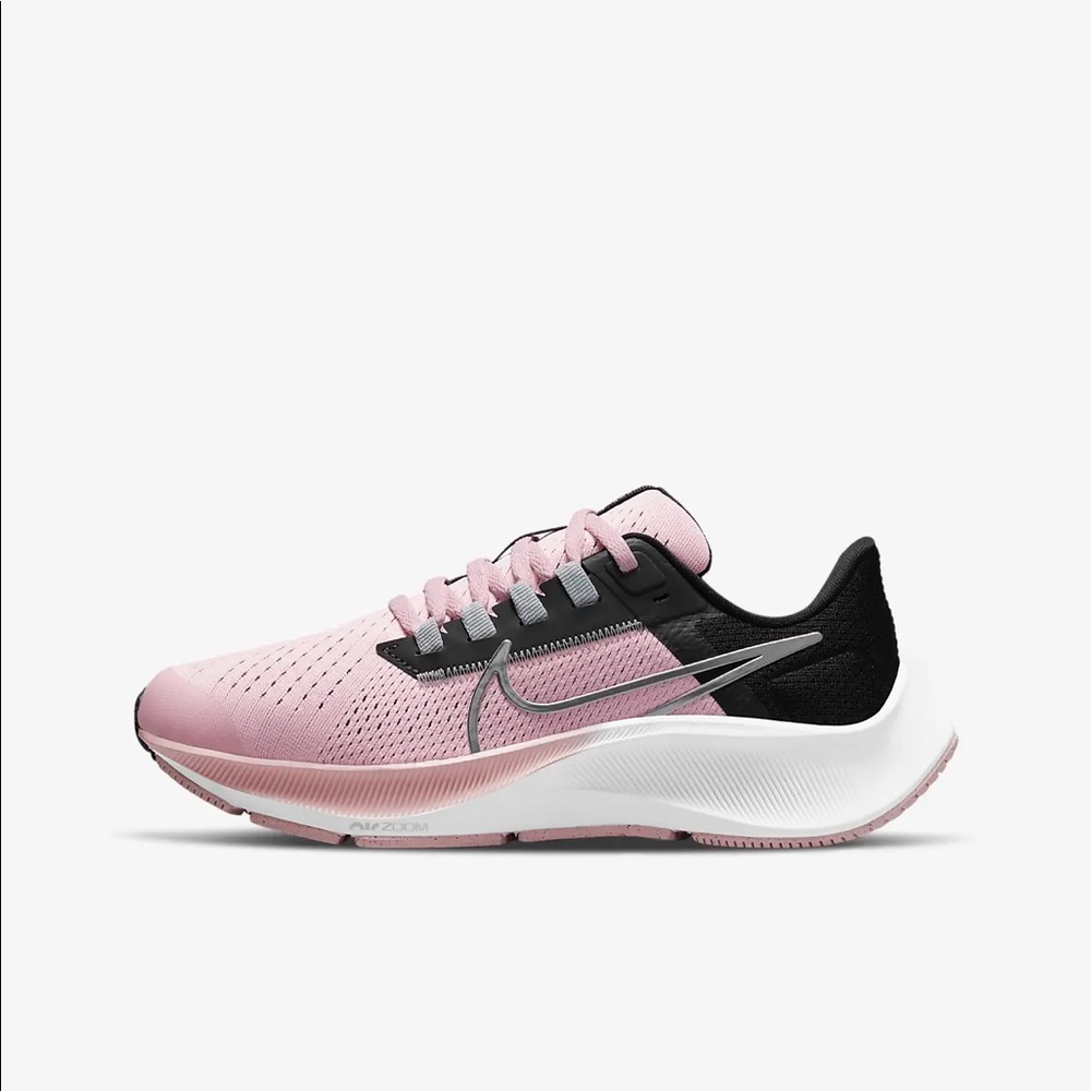 Nike Air Zoom Pegasus 38 Brand New✔️